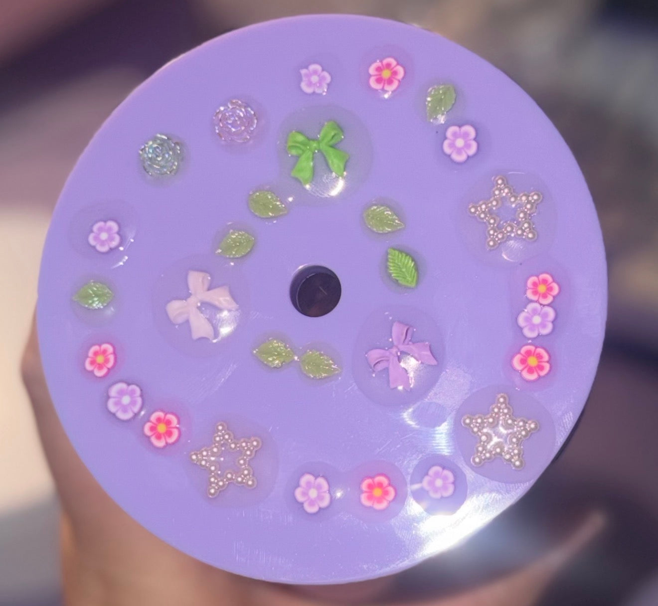 Surprise Lid Decoration
